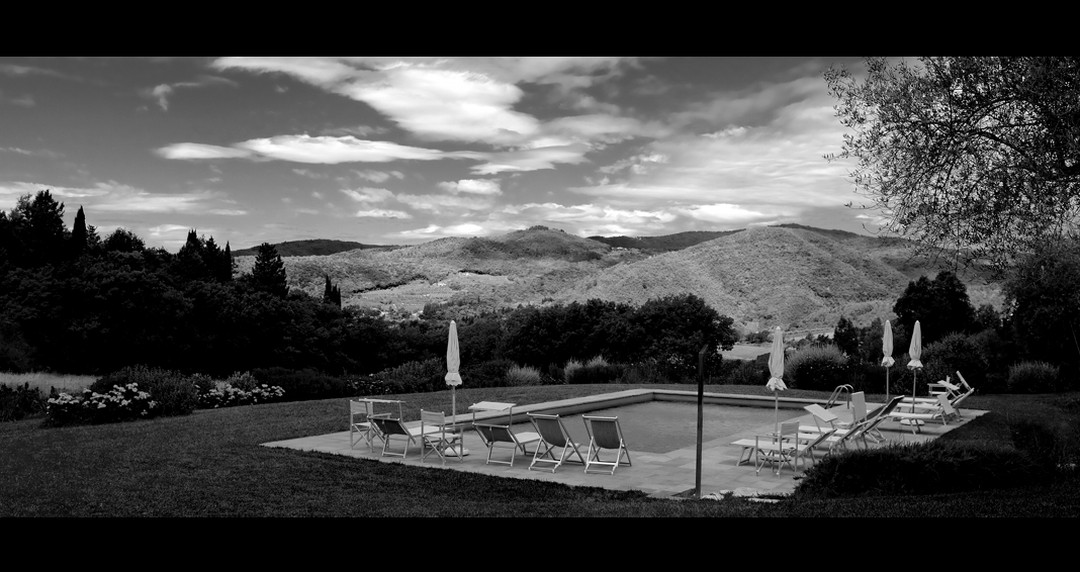 Black and white photo 7