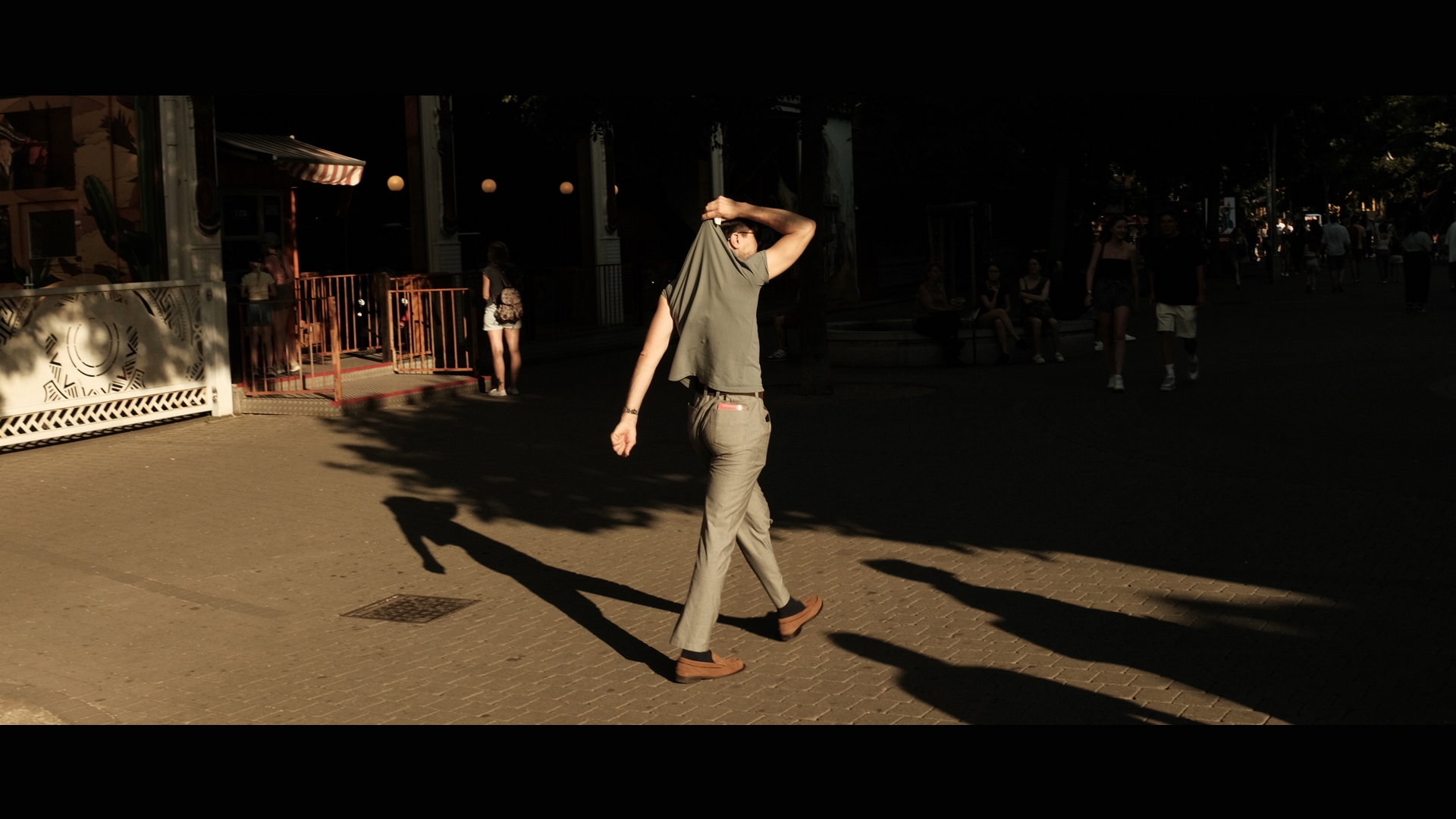 Color photo 18